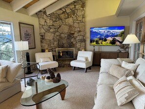 Smart-TV, Kamin