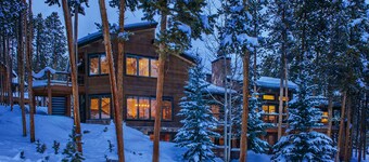 Un lodge privĂ© prĂ©fĂ©rĂ© depuis des dĂ©cennies! SEMAINE DE NOĂL DISPONIBLE !! 15-27 dĂ©c