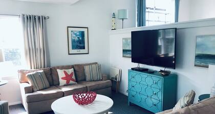 Amazing 3 bdrm, 2 bth Penthouse! 5 korttelin päässä Lighthouseista. Avaa kesä- ja syksy