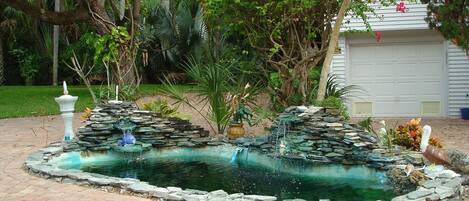 Utomhuspool