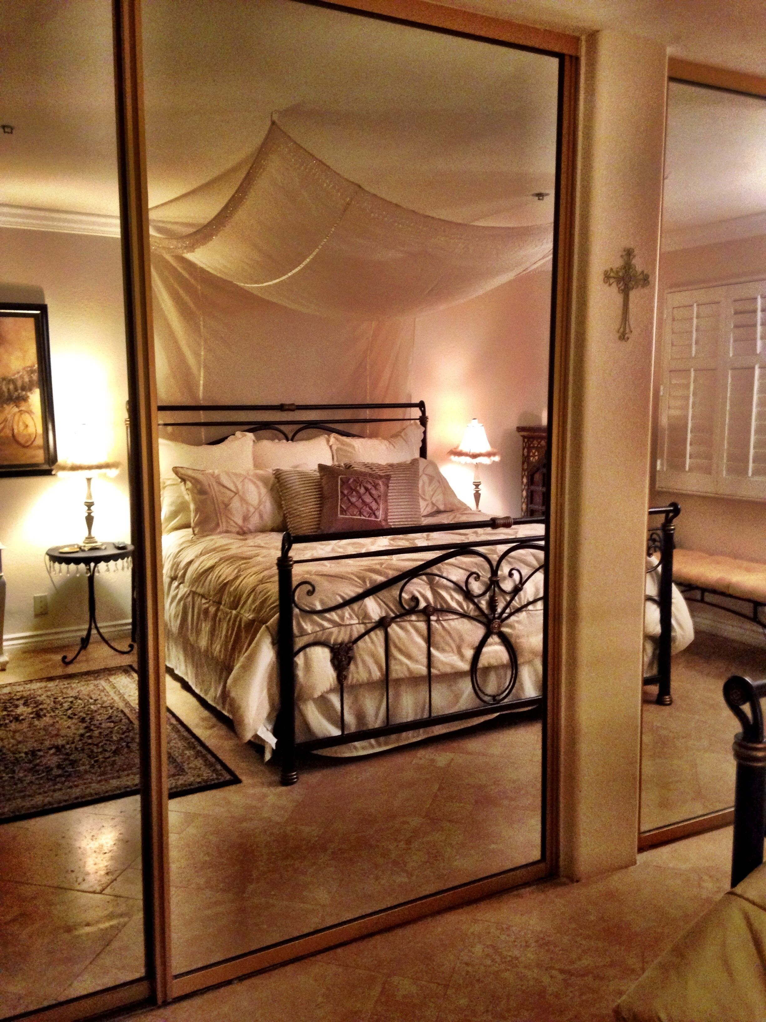 1 chambre, fer et planche à repasser, lit parapluie, Wi-Fi gratuit