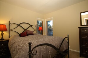 1 soverom, strykejern/-brett, wi-fi og sengetøy