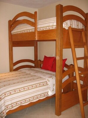 3 bedrooms, in-room safe, iron/ironing board, free WiFi