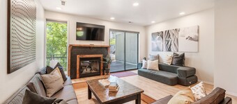 Location! Steps to Ski Slope and Old Town Main Street