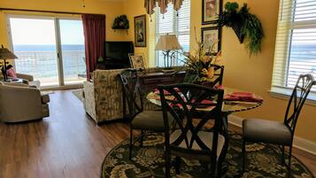 TV, DVD player, table football, stereo