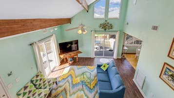 Smart TV, books, offices