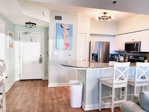 Fridge, microwave, oven, stovetop - MBR&LR Direct Gulf View~Resort Chairs Included~Double Balcony~NO Onsite fee (Panama City Beach)