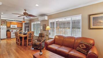 Smart-TV, DVD-Player