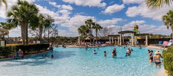 Vacation Rental near Disney, Univeral Studios, Epic, w/free parking and Wi-Fi.