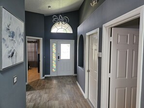 Interior - 5 BR/4 BA Home Newly Remodeled in 2023 (Kissimmee)