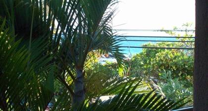SALE - Closest to the Beach - King Bed - Maui Banyan! -