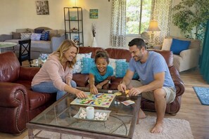 Spielezimmer