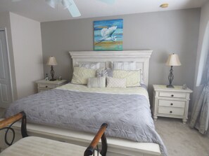 5 bedrooms, in-room safe, desk, iron/ironing board