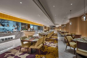 Daily buffet breakfast for a fee - The Qube Hotel Shanghai Hongqiao (Shanghai)