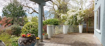 Victoria, ~ BC ~ - Suite de jardín totalmente amueblada y autónoma