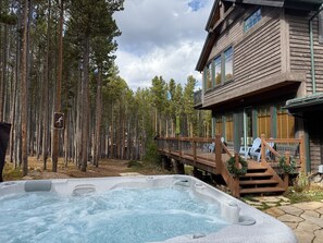 Terrace/patio - Ski in&out. Your Epic Luxury Lodge on Pk 8. A Colorado Favorite for over 30 Yrs! (Breckenridge)