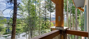 Breckenridge Luxury Condo, Easy Access to Ski Lifts!