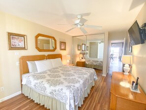3 bedrooms, in-room safe, iron/ironing board, free WiFi