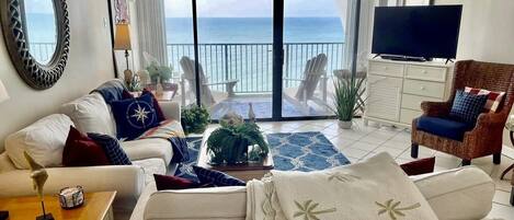 Smart TV, fireplace, DVD player, books