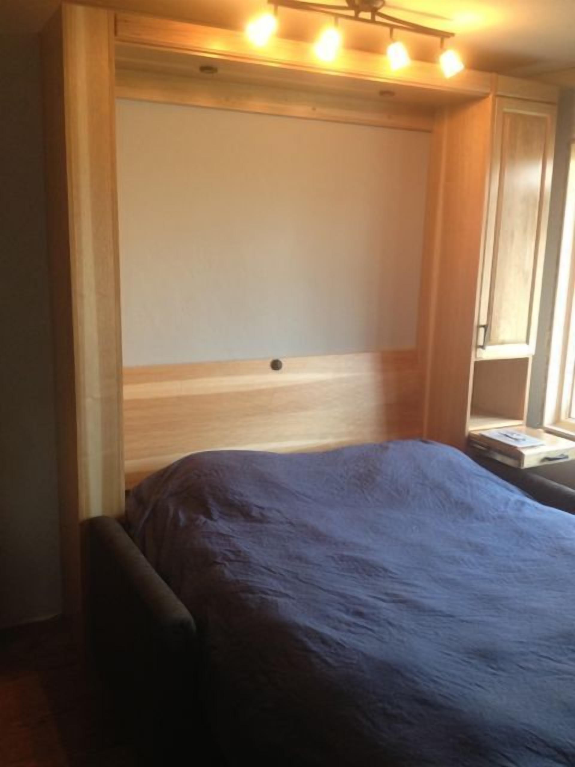 熨斗/熨衣板、免费 WiFi、床单