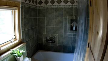 Combined shower/tub, eco-friendly toiletries, towels, soap