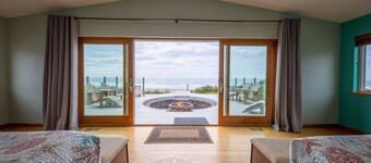 Ocean Front Home in the Heart of Newport 