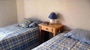 2 Schlafzimmer, Bügeleisen/Bügelbrett, kostenloses WLAN, Bettwäsche