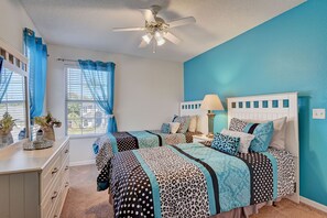 5 soveværelser, pengeskab på værelset, strygejern/strygebræt