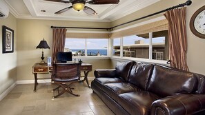 TV, fireplace, DVD player