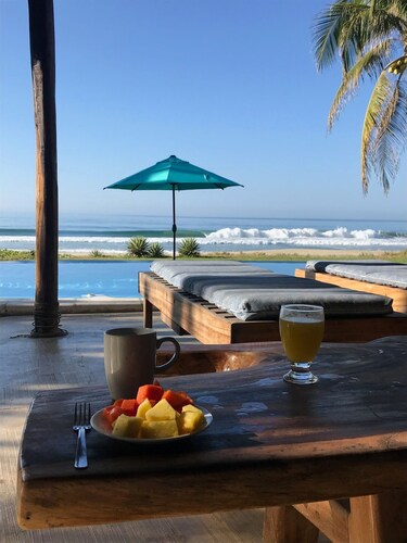 
Villa Lumina, Puerto Escondido-  Private Oceanfront Villa with Pool