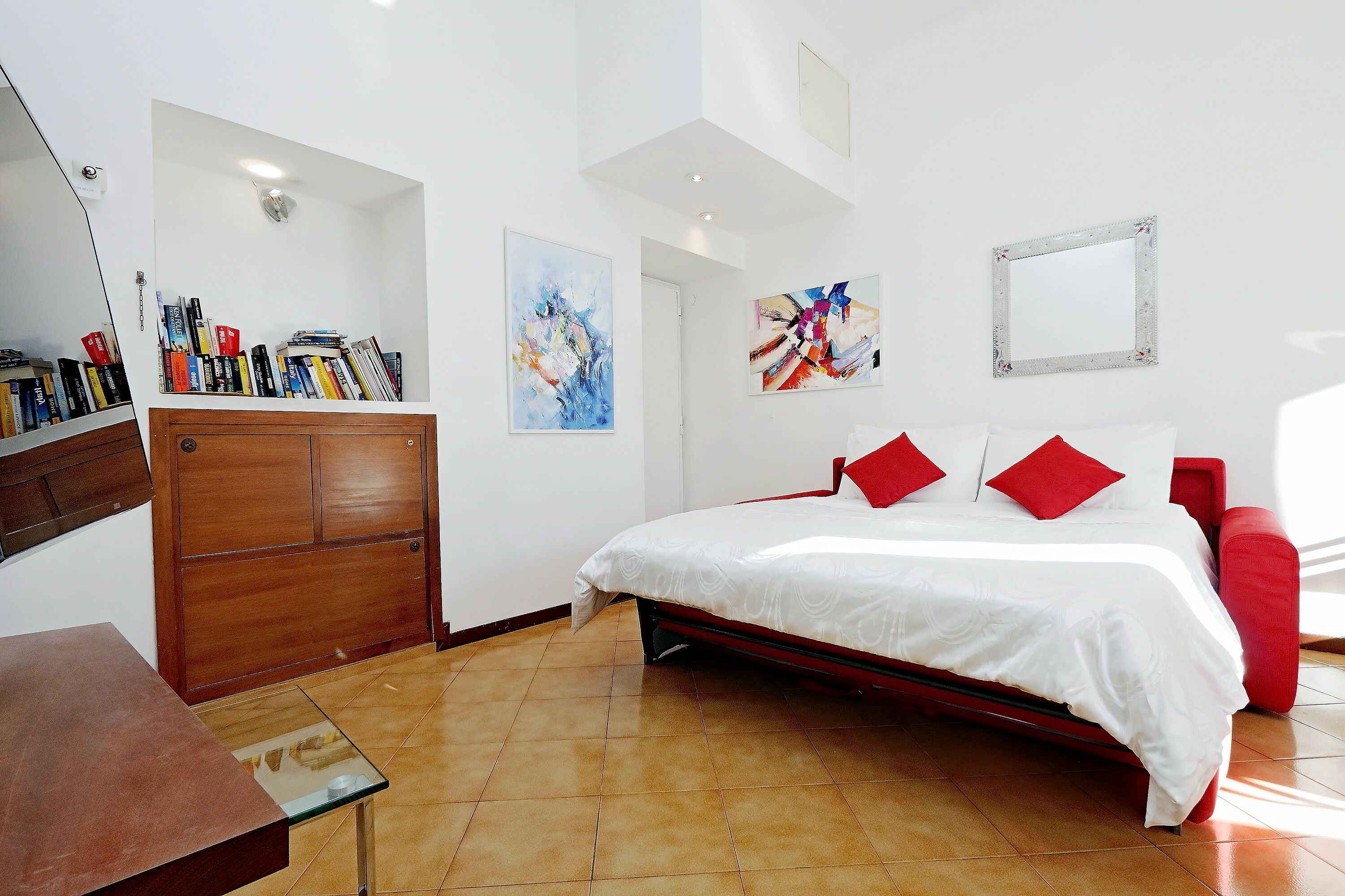 1 habitación y caja de seguridad en la habitación 