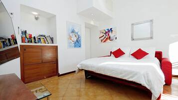 1 habitación y caja de seguridad en la habitación