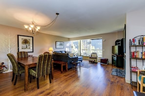 TV connectée, cheminée