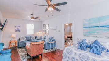 4 bedrooms, iron/ironing board, travel crib, WiFi (free)