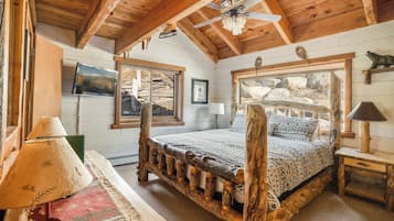 3 bedrooms, travel crib, free WiFi, bed sheets