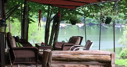 4 BR, 2 BA,WIFI,FIREPIT, FIREPLACE, GAS GRILL, SMART TV,BOAT SLIP,POOL, SLPS 9.