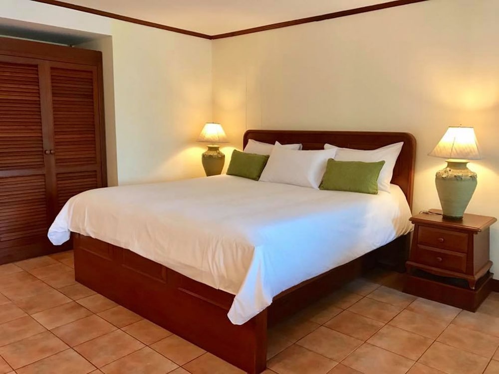 Surin Bay Inn Hotel by null