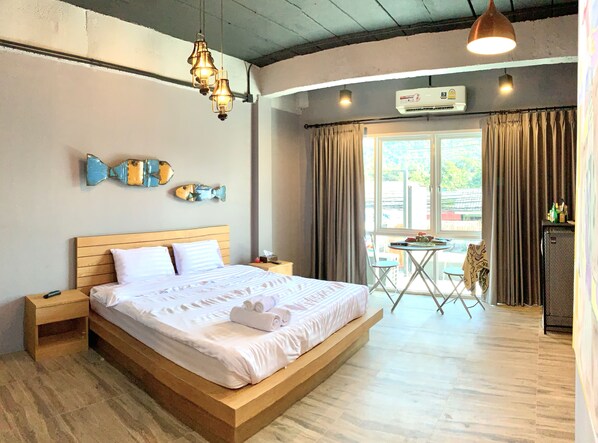 Grand Double Room, 1 King Bed, Non Smoking, Mountain View | In-room safe, desk, laptop workspace, free WiFi - Casa DeeDee (Dee Inn) (Rawai)