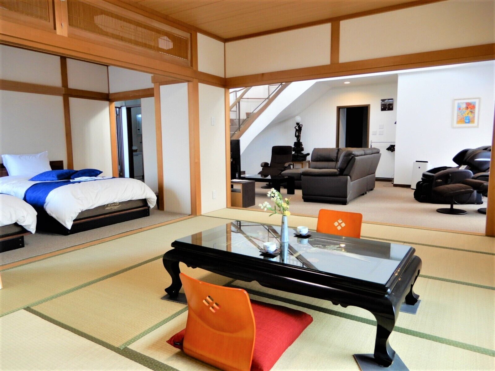 Luxury Apartment | In-room safe, individually decorated, individually furnished