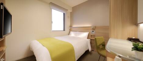 In-room safe, desk, free WiFi, bed sheets