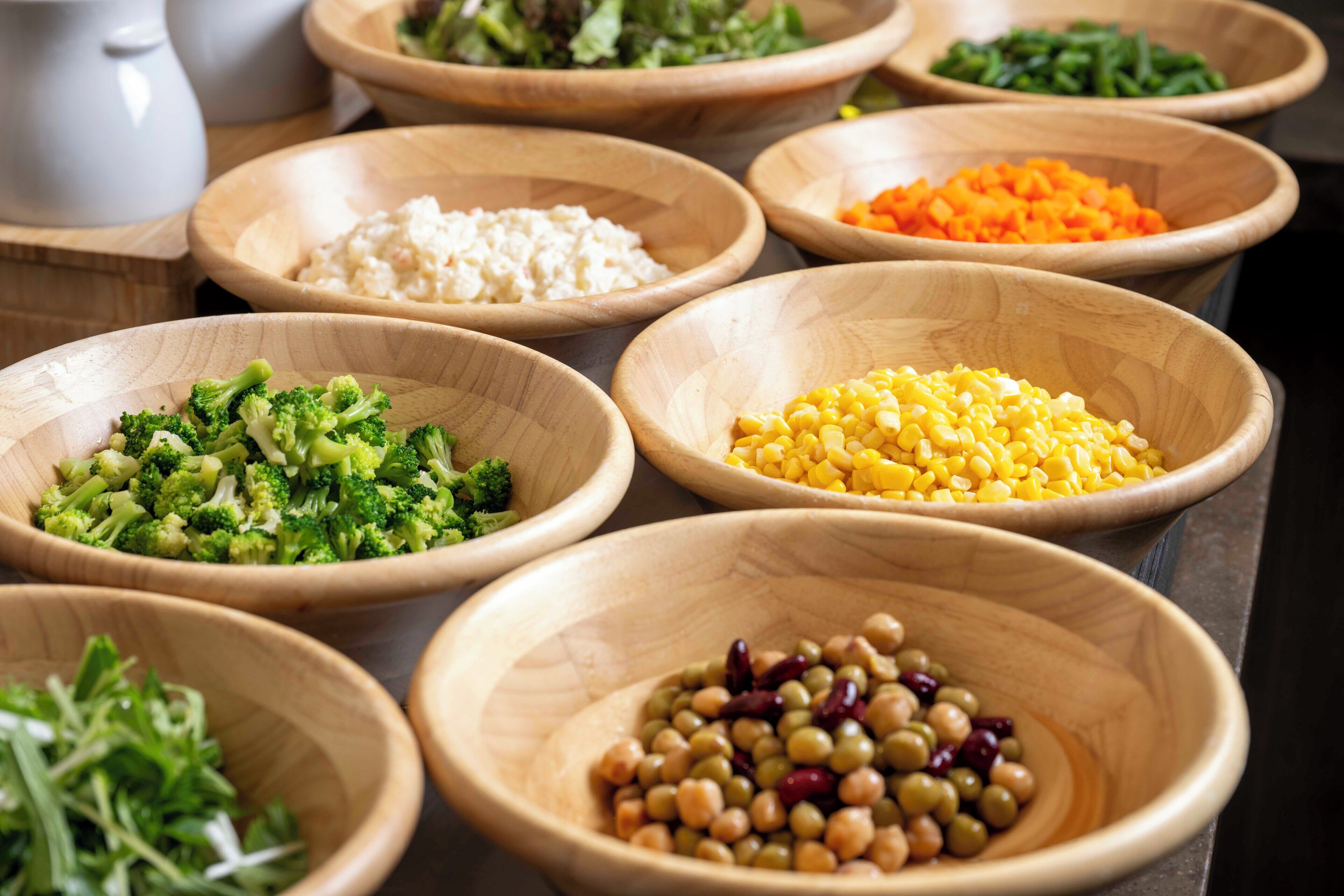 daily buffet breakfast (jpy 1500 per person)