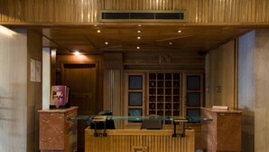 Ảnh chưa phân loại, 3 trong số 18 ảnh, nút