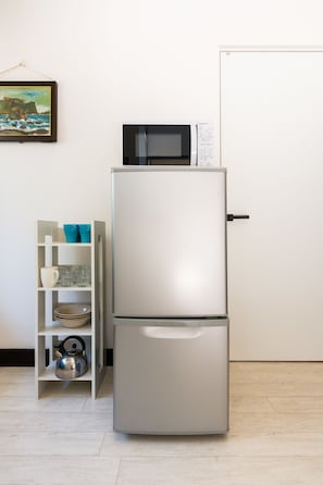 Private Vacation Home | Mini-refrigerator