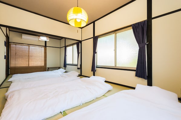 Private Vacation Home | Free WiFi