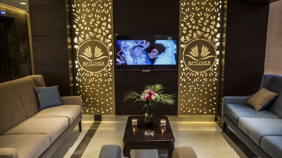 Naylover Hotel Suites
