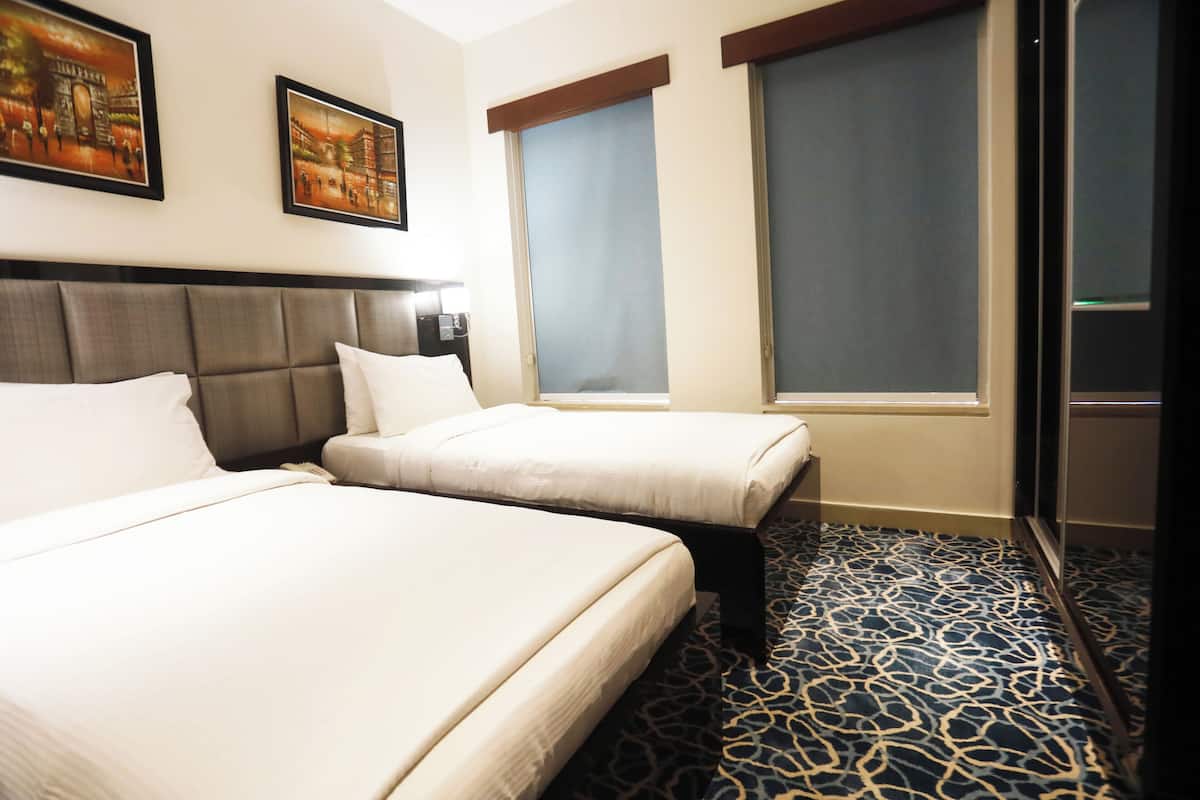 suite, 2 bedrooms | 1 bedroom, in-room safe, soundproofing, iron/ironing board