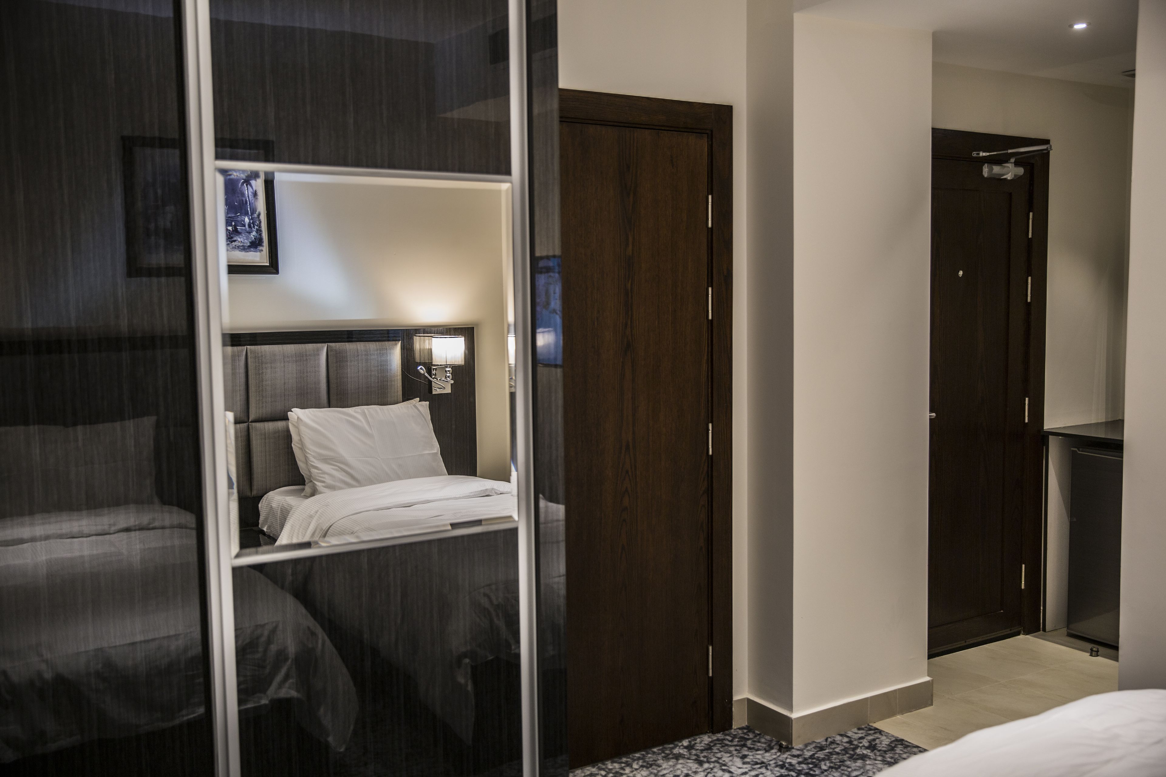 Photo - Naylover Hotel Suites