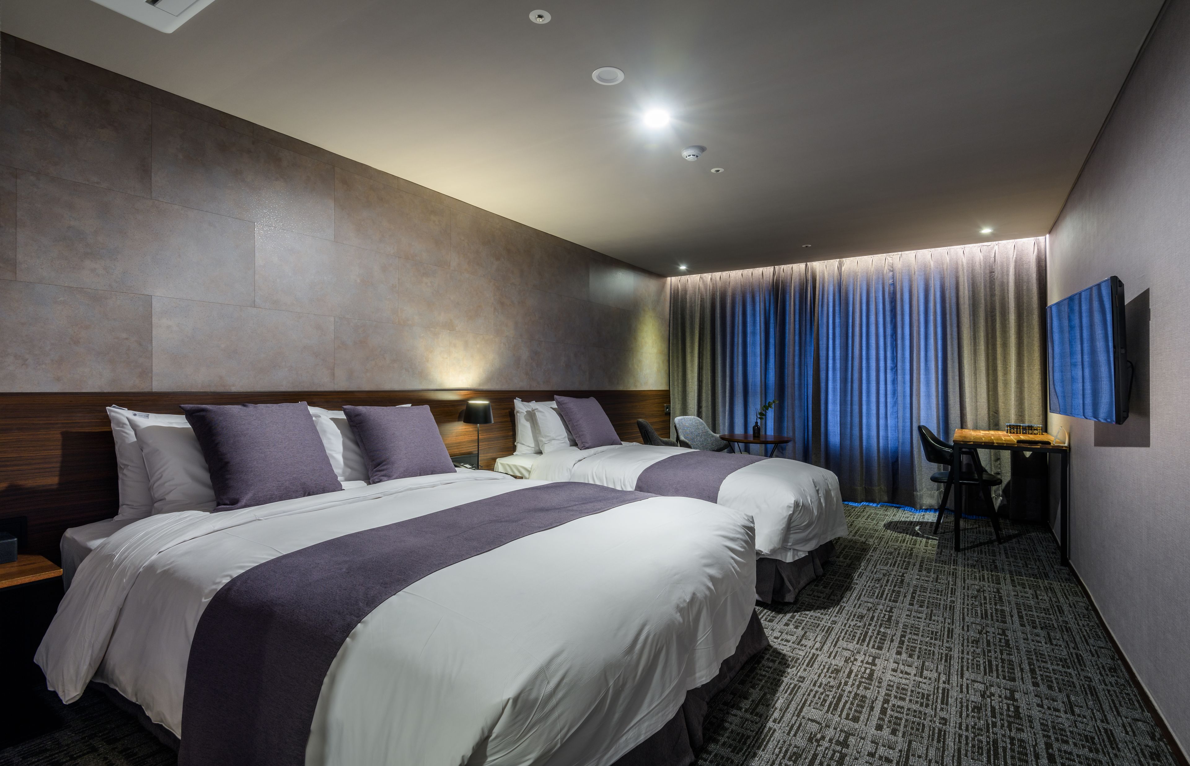 in-room safe, soundproofing, free wifi