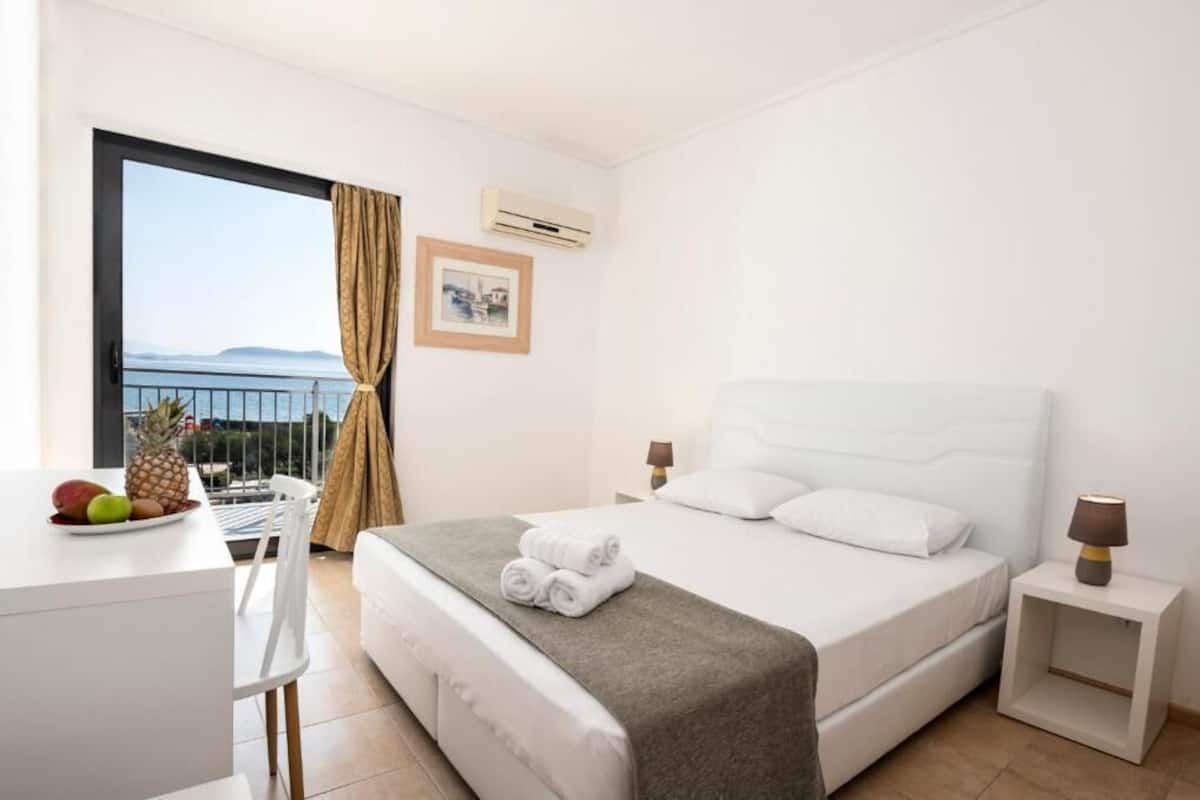 Double Room, Sea View