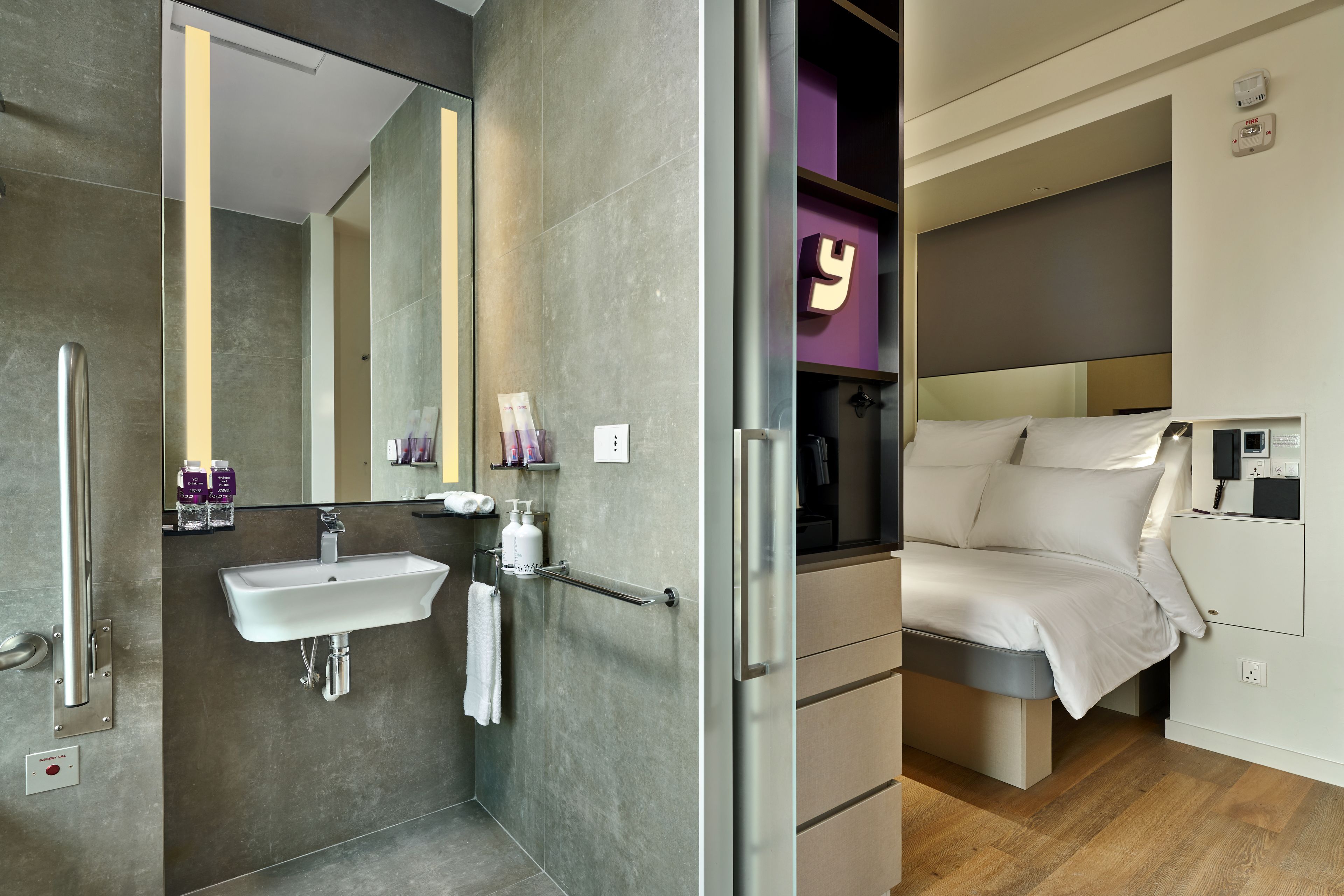 Premium Room, 1 Queen Bed, Accessible (Plus)